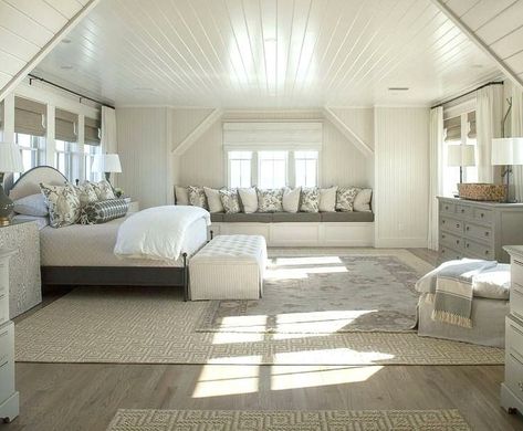 Attic Master Suite, Rustic Bedroom Design, Attic Bedroom Designs, Attic Design, Budget Bedroom, Attic Bedrooms, Attic Remodel, Attic Bedroom, Attic Rooms