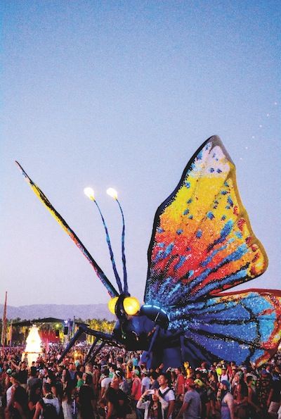 Coachella Music Festival Art Installations Art Music Festival, Coachella Art Installations, Coachella Installations, Festival Art Installation, Coachella Art, Coachella Aesthetic, Music Festival Aesthetic, Coachella Theme, Fairy Garden Art