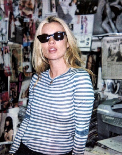 Kate Moss Style, Queen Kate, Miss Moss, Breton Stripes, Wearing Sunglasses, Ella Moss, Kate Moss, Style Icon, Karl Lagerfeld