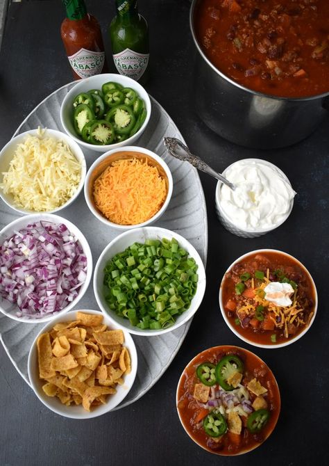 Chili Bar Party, Spicy Turkey Chili, Chili Party, Bonfire Birthday, Soup Bar, Party Food Bars, Spicy Turkey, Chili Bar, Nacho Bar