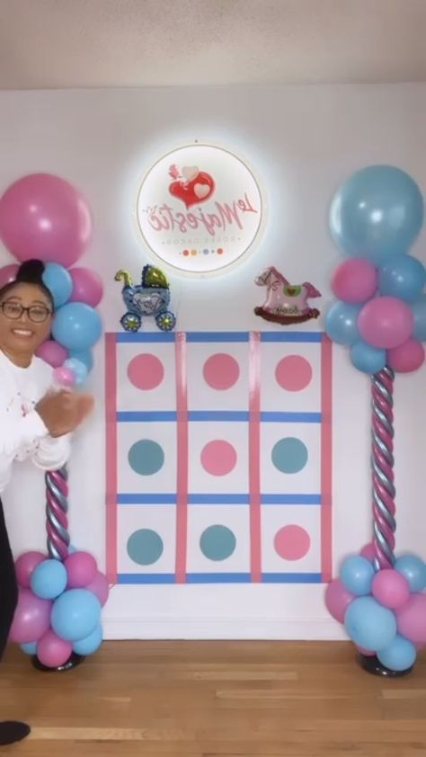 Balloons and party ideas | Super and easy idea for a 🧬 gender reveal .!! What u think about it? By the awesome creator @lemajesticrosesdecor 👍🏽 Sign by @creationsbyjni | Instagram Tic Tac Toe Gender Reveal, Gender Reveal Candy, Gender Reveal Balloons, Reveal Ideas, Baby Reveal, Tic Tac Toe, Think About It, Tic Tac, Balloon Decorations