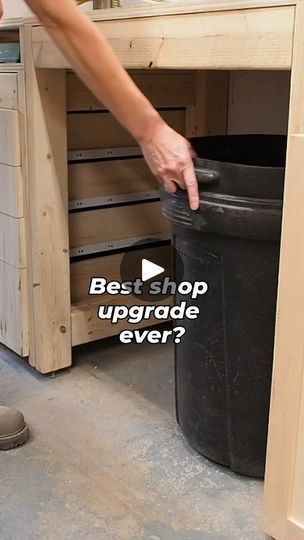 Garbage Can Storage In Garage, Garbage Cabinet Pull Out, Trash Can Table Diy, Trash Chute To Garage, Diy Trash Can Drawer, Diy Pull Out Garbage Cabinet, Trash In Kitchen Ideas, Diy Cabinet Trash Pullout, Restaurant Trash Station