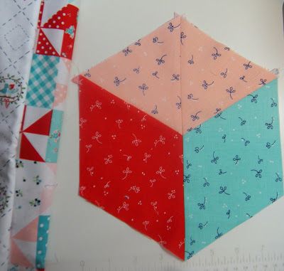 Life in the Scrapatch: I am featured on the Craftsy Blog! Quilt Basics, Tumbling Blocks Pattern, Tumbling Blocks Quilt, Free Quilt Tutorials, Tumbling Blocks, Black And White Quilts, Quilt Block Patterns Free, Beginner Quilt Patterns, Patchwork Quilt Patterns