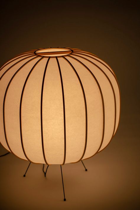 Bombori handmade washi paper lamp by Time & Style for Boffi De Padova Washi Paper Lamp, How To Make Paper Lamp, Mansion Hotel, Paper Lamps, Japanese Lamp, Japanese Paper Lanterns, Paper Floor Lamp, Italian Furniture Brands, Nordic Lamp