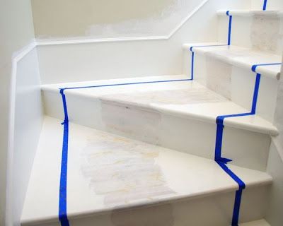 Stairs Painting, Stairs Painted, Staircase Molding, Stairs Skirting, Stairs Diy, Hall Stairs, Diy Space Saving, Concrete Painting, Stair Makeover