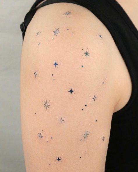 Pureum’s Constellation ✨ 📧 tattoopureum@gmail.com | Instagram Orion Tattoo, Stars Tattoo, Books Open, Small Pretty Tattoos, Constellation Tattoo, Constellation Tattoos, Star Tattoos, Simplistic Tattoos, Tattoo Design Drawings