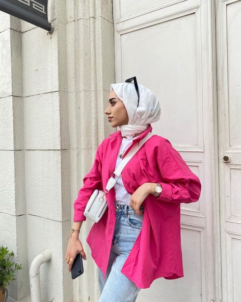 Barbie Outfit Ideas For Hijab, Hot Pink Hijabi Outfits, Fuschia Outfit Ideas, How To Style Hot Pink Shirt, Hot Pink Button Down Shirt Outfit, Fushia Blouse Outfit, Pink Outfit Hijab Ideas, Hot Pink Modest Dress, Pink Blouse Outfit Hijab