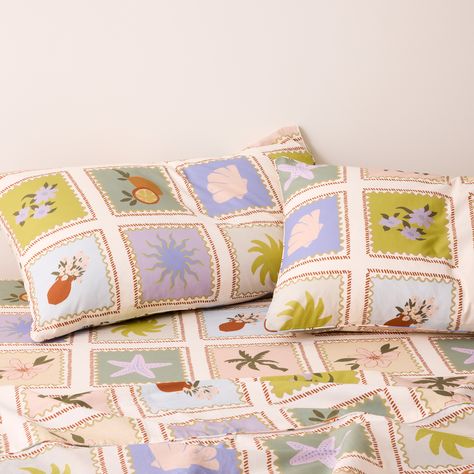 A limited edition colour-block print inspired by beachside stays. Style back with Leo Washed Cotton in Blush, Mustard & Warm White. Kids Pillow Cases, King Size Pillows, Fitted Bed Sheets, Flat Bed, Cotton Pillow Cases, Bed Sheet Sets, Cotton Bedding, Colour Block, Bedding Shop