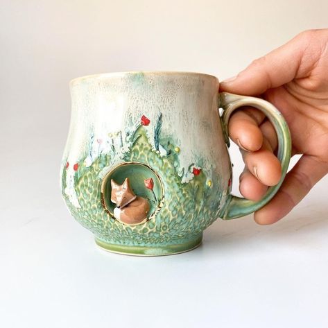 Love in Pottery on Instagram: “TAG 3 FRIENDS who would love this cute ceramic mug ! 🙈😘💚 Follow👉 @loveinpottery for more pottery contents ☕️ ! designed by @apcuriosities…” Ceramic Mug Ideas, Cute Ceramic Mug, Books And Tea, Mug Ideas, Pottery Lessons, Handmade Ceramics Pottery, Sculptures Céramiques, Tanah Liat, Keramik Design