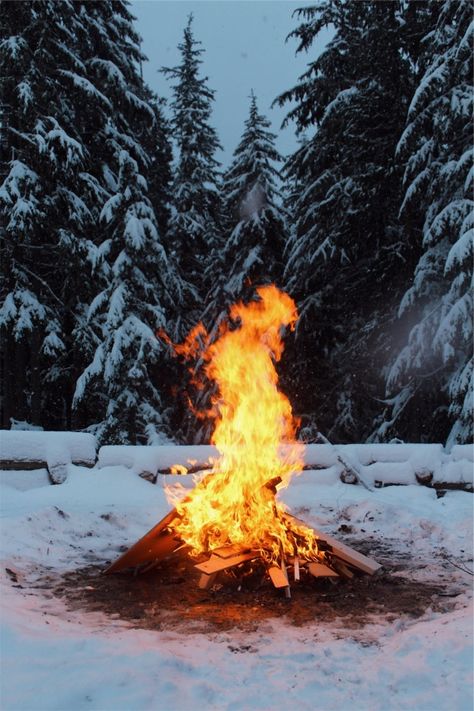 Fire In Snow, Travelling Inspiration, Fashion Major, Winter Fire, Baby Ads, The Long Dark, Snow Night, Whistler Canada, Whistler Bc