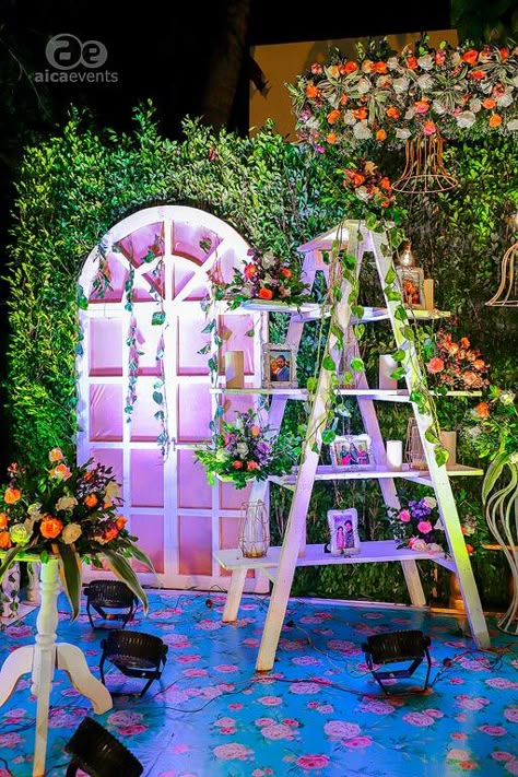 Garden Birthday Party Theme - Aica Events Selfi Corner Ideas For Wedding, Wedding Selfie Point Ideas, Selfie Zone Ideas, Selfi Point For Wedding, Selfy Point Decoration, Selfi Point Ideas Wedding, Selfi Points Ideas, Selfie Decoration Ideas, Selfie Point Decoration Wedding