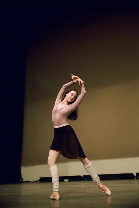 Mira Nadon, a Once-in-a-Generation Dancer at City Ballet - The New York Times Gustave Le Gray, New York City Ballet, Ballet Academy, George Balanchine, Roller Skaters, Intelligent Women, City Ballet, Ballet Class, Let Her Go