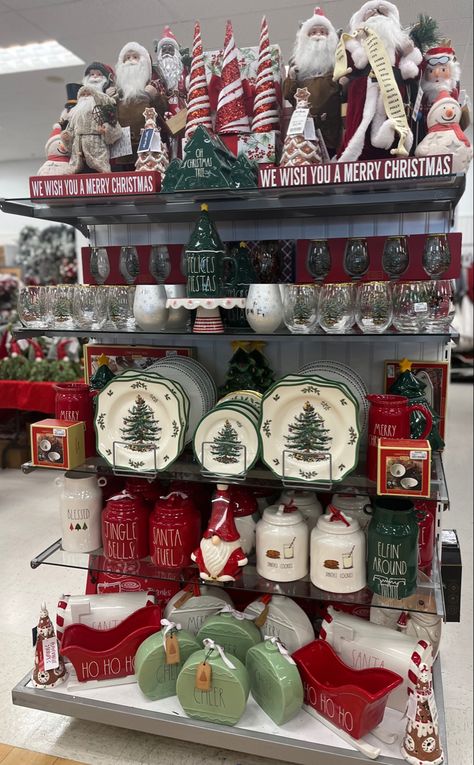 Christmas theme Marshalls Endcap 2022 Tj Maxx Decor, Christmas Store Displays, Christmas Fiesta, Hobby Lobby Christmas, Christmas Window Display, Christmas Entertaining, Christmas Feeling, Christmas Trends, Christmas Window