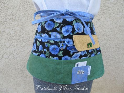 Free Apron Pattern, Free Sewing Patterns For Beginners, Vendor Apron, Apron Pattern Free, Sewing Patterns For Beginners, Easy Clothing, Apron Tutorial, Apron Pattern, Hostess Apron