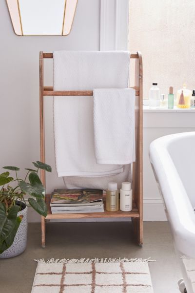 Ikea Wooden Shelves, Diy Bathroom Storage Ideas, Bathroom Shelves For Towels, Bathroom Console, Bath Towel Storage, Bathroom Towel Storage, Diy Bathroom Storage, Bathroom Organization Diy, Bathroom Storage Shelves