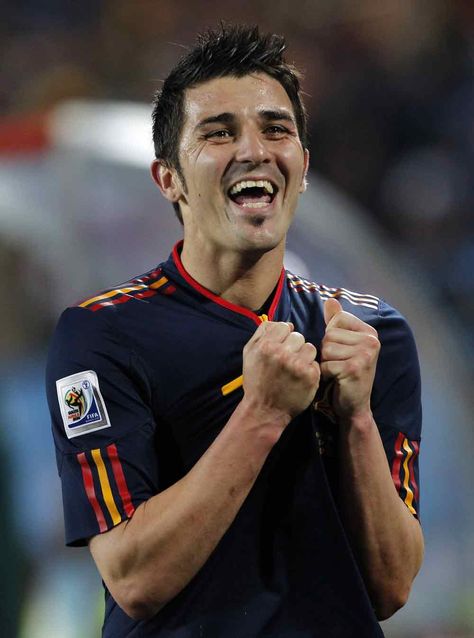 David Villa David Villa, Football Players, World Cup, Breaking News, Spain, Soccer, Villa, Football, Quick Saves