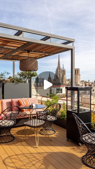 Jess Inions on Instagram: "3 incredible rooftops in Barcelona 👇🏻

1. Terraza de Vivi @kimptonvividora 

At the top of the Kimpton Hotel, Terraza de Vivi is the perfect place to enjoy cocktails and tapas with incredible views.

It’s open from 12-11pm and is located in the heart of the Gothic Quarter.

2. La Isabela is at the top of Hotel 1898, just off Las Ramblas. It’s a large rooftop with amazing views over the city and has Balinese style beds for relaxing on. 

They serve tapas and cocktails and the terrace is open from 12pm-midnight. @hotel1898 

3. The Roof at the Barcelona EDITION hotel in El Born is one of my favourite terraces in the city @editionbarcelona 

The rooftop has a separate indoor area so even in bad weather you can still grab a drink here. 

It also has one of the earl