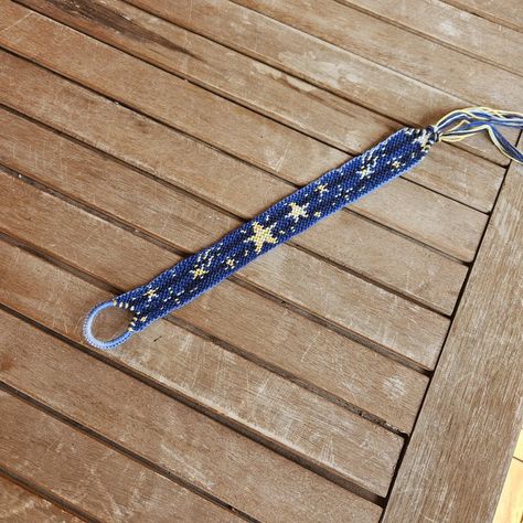 Normal pattern #171447 | BraceletBook Stars Friendship Bracelet Pattern, Star Friendship Bracelet Pattern, Star Bracelet Pattern, Normal Bracelet Patterns, Crafts Winter, Space Sky, Star Galaxy, Sky Stars, Friendship Bracelets Designs