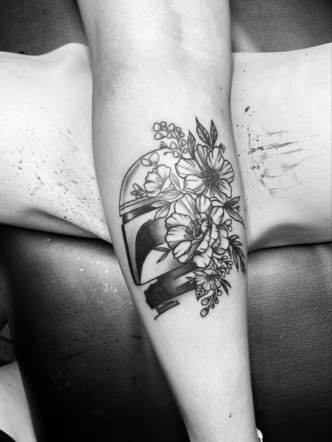 mandalorian tattoo
black and white tattoo
floral tattoo
star wars tattoo
the mandalorian
din djarin Mandalorian This Is The Way Tattoo, Starwars Flower Tattoo, Starwars Tattoo Women, Star Wars Flower Tattoo, Floral Star Wars Tattoo, Star Wars Tattoo For Women, Girly Star Wars Tattoo, Mandolorians Tattoo, Mandalorian Tattoo Ideas