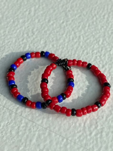 Ring Earrings Aesthetic, Spiderman Beads Bracelet, Spiderman Seed Bead Bracelet, Spiderman Theme Bracelet, Spiderman Ring Diy, Matching Spiderman Bracelets, Spider Man Bracelet Beads, Spiderman Matching Bracelets, Spiderman Bracelet Beads