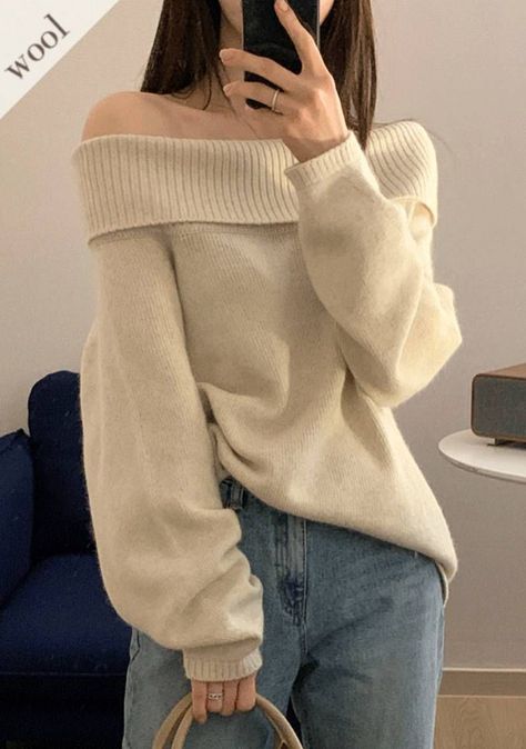 Off The Shoulder Knit Sweater, Off The Shoulder Knit, Knit Sweater Outfit, Looks Party, Off Shoulder Sweater, Mode Inspo, Knit Outfit, Looks Style, Dream Clothes