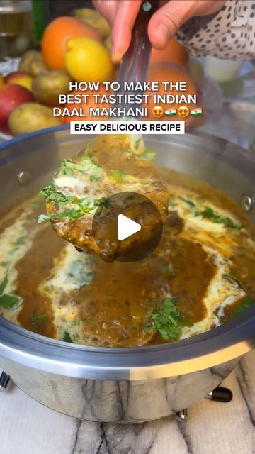 LONDON FOODEE | Halal Food on Instagram: "HOW TO MAKE THE BEST EASIEST INDIAN DAAL MAKHANI RECIPE 😍🇮🇳😍🇮🇳!! People assume Daal Makhni is difficult to make but it’s actually super easy. It is so delicious that you will finish this in one sitting! My recipe is only requires one type of daal. INGREDIENTS: - 1 mug (large cup) whole urad daal - 3 cups water - ¼ cup ghee - 1 onion (diced) - 2 tbsp ginger garlic paste - 1 tsp turmeric - ½ tsp chilli powder - 2 tsp salt - 200g crushed tomatoes (or 1 cup) - 1 cup fresh coriander (½ bunch) - 1 can red kidney beans (cooked) (OPTIONAL) - ½ tsp coriander powder - ½ tsp cumin powder - ½ tsp garam masala powder - 1 tsp paprika (or Kashmiri chilli powder) - 3 tbsp butter INSTRUCTIONS: 1. Wash your daal in lukewarm water a couple times, and soak in Daal Makhni Recipe, Daal Makhani Recipe, Daal Makhni, Makhani Recipe, Kashmiri Chilli, Garam Masala Powder, Pakistani Recipes, Red Kidney Beans, Ginger Garlic Paste