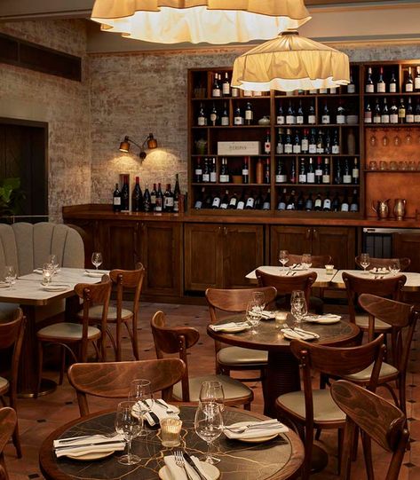 Hoxton Hotel, Wine Bistro, Hotel Hoxton, The Hoxton, London Restaurant, Spanish Restaurant, Tapas Bar, Bar Interior, London Restaurants