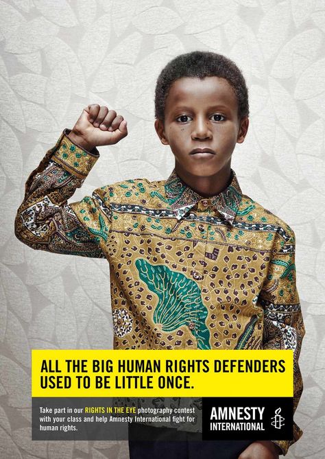 Amnesty International: Little Mandela All the big human rights defenders used to be little once. Advertising Agency: Air Brussels, Belgium Public Service Advertising, Service Advertisement, Advert Design, Reverse Psychology, Clever Advertising, Human Rights Campaign, Ad Of The World, Creative Advertising Campaign, Publicidad Creativa