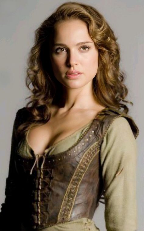 Natalie Portman Your Highness, Natalie Portman Star Wars, Star Wars Padme Amidala, Your Highness, Star Wars Padme, Natalie Portman, Hottest Celebrities, American Actress, Celebrity Crush