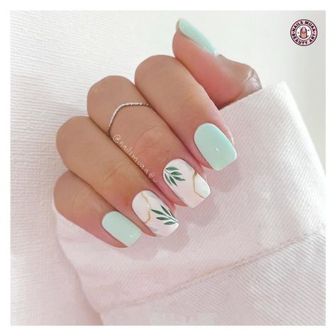 20 Trendy Summer Nail Ideas in 2024 - Lifestyle with Leah Summer Nail Ideas, Summer Gel Nails, Tropical Nails, Simple Gel Nails, Vibrant Nails, Summer Green, Short Nail Designs, Short Acrylic Nails, Nail Designs Summer