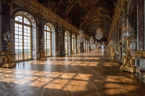 The Night Ball Palace Hallway Aesthetic, Great Hall Castle, Castle Hallway Aesthetic, Fantasy Hallway, Castle Interior Aesthetic, Palace Hallway, Palace Background, Castle Hall, Palace Aesthetic