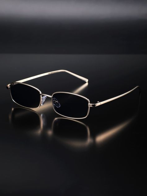 Cartier Glasses Men, Guys Fashion Casual, Classic Glasses, Mens Glasses Fashion, Eyeglass Frames For Men, Fashion Eye Glasses, Stylish Glasses, Square Glasses, Fashion Glasses