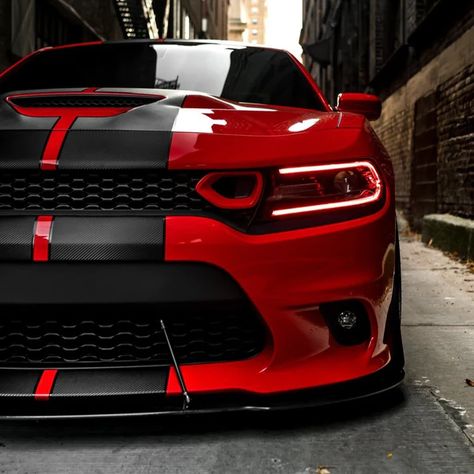 Black Dodge Charger, Charger Srt8, Dodge Charger Hellcat, Charger Srt Hellcat, Dodge Chargers, Dodge Charger Srt, Dodge Muscle Cars, Pimped Out Cars, Challenger Srt