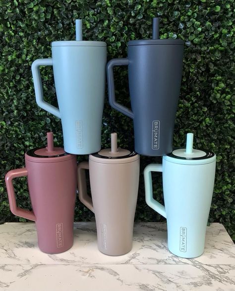 We are SO EXCITED to have the Brumate Era 30oz NOW IN STOCK!!😊These are the 5 colors we currently have available. Stop by to get yours before we SELL OUT!! #brumate #brumateera #30oz #giftidea #shoplocal #giftshop #shoplocal Brumate Gift Ideas, Bru Coffee, Brumate Era, Brumate Era 40oz, Publicidad Creativa, Christmas Inspo, Shop Local, Cute Mugs, Mug Cup