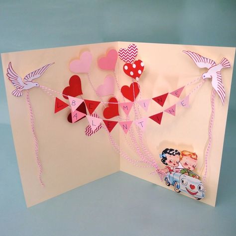 Heart Pop Up Card, Popup Cards, Diy Pop Up Cards, Tiny Books, Happy Birthday Cards Diy, Paper Flower Garlands, How To Make Banners, Homemade Birthday Cards, Valentine's Card