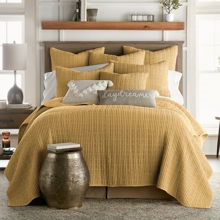 The Mills Waffle Quilt Set by Levtex Home is soft and luxurious, a timeless classic. The quilt set comes in this beautiful shade of ochre, as well as many other colors. Whether you use this as your principal bed cover, as the perfect layering piece or as a luxurious oversize throw, you will love the versatility of the Mills Waffle quilt. This design will immediately transform any room into a luxurious haven. Made with the softest lightweight cotton waffle, the quilt and shams reverse to a coordi California King Quilts, Waffle Quilt, Textured Quilt, Paisley Quilt, King Quilt Sets, Fall Bedding, Twin Quilt, King Quilt, Make Your Bed