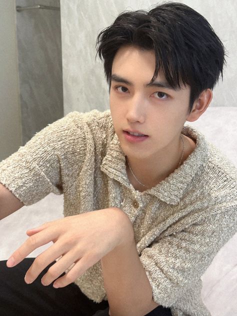 Arthur Chen | Feiyu Chen Fei Yu, Arthur Chen Feiyu, Arthur Chen, Chen Feiyu, Chinese People, Chinese Man, I Have A Crush, Asian Actors, Asian Boys