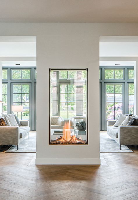 Design Camino, Direct Vent Gas Fireplace, Direct Vent Fireplace, Two Sided Fireplace, Diy Outdoor Fireplace, Beautiful Modern Homes, Double Sided Fireplace, Casa Patio, Contemporary Fireplace