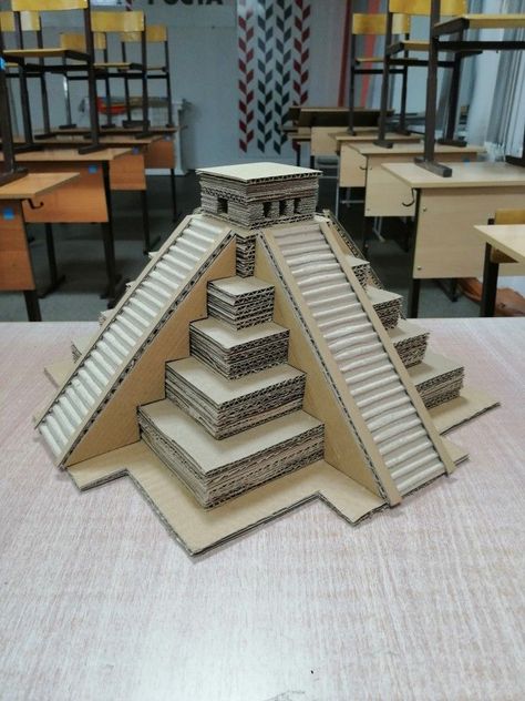 Ancient Egypt Crafts Projects, Cardboard Art Sculpture, Design Grill, Diy Barbie House, Cardboard Model, Creative School Project Ideas, Christmas Decorations Outdoor, Kitchen Design Inspiration, Christmas Decorations Diy