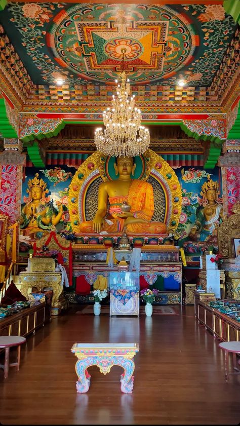 Bihar Culture Aesthetic, Buddhist Wallpaper Aesthetic, Buddhist Temple Aesthetic, Buddhist Temple Interior, Tibet Wallpaper, Nepal Wallpaper, Buddhist Aesthetic, Buddhism Aesthetic, Nepali Aesthetic