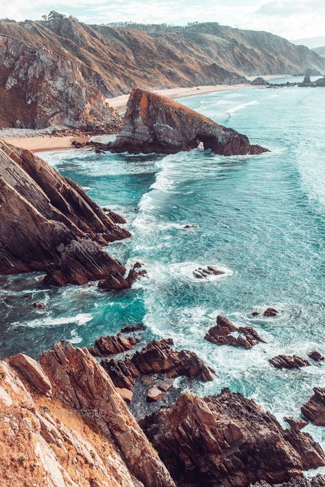 Landscape Study References, Coastal Landscape Photography, Rocky Beach Aesthetic, Cliff Pictures, Sea Shore Photography, Rocky Sea Shore, Landscape Reference Photos, Sea Landscape Photography, Ocean Landscape Photography