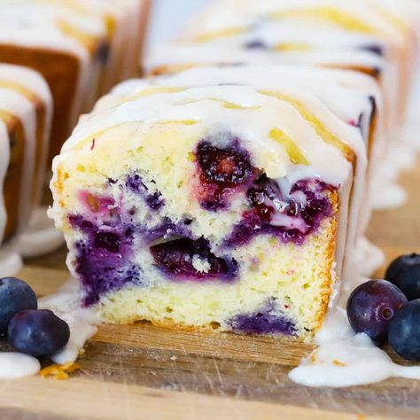 Cake Lemon Blueberry, Blueberry Yogurt Cake, Mini Loaf Cakes, Lemon Blueberry Loaf, Blueberry Loaf, Mini Loaves, Blueberry Yogurt, Lemon Blueberry Bread, Cake Lemon