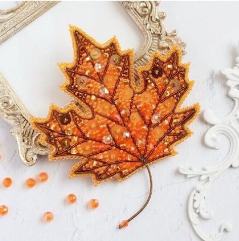 10 Stunning Bead Embroidery Designs You Need to See Maple Leaf Embroidery, Fall Embroidery, Embroidered Brooch, Brooch Diy, Jewelry Making Kits, Hand Embroidery Kit, Leaf Brooch, Bead Kits, Embroidery Kit