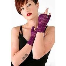 How to Make Fingerless Lace Gloves! Fun and easy! Diy Gloves, 80s Costumes, Steampunk Gloves, Rogue Cosplay, Gloves Diy, Disco Costume, Steampunk Ideas, 80's Party, Sports Costume