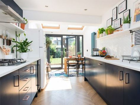 Kitchen Ideas Victorian, Terraced House Kitchen, Victorian Terrace Kitchen, House Kitchen Ideas, Victorian Terrace Interior, Kitchen Diner Extension, Terrace Kitchen, Galley Kitchen Design, Open Plan Kitchen Living Room