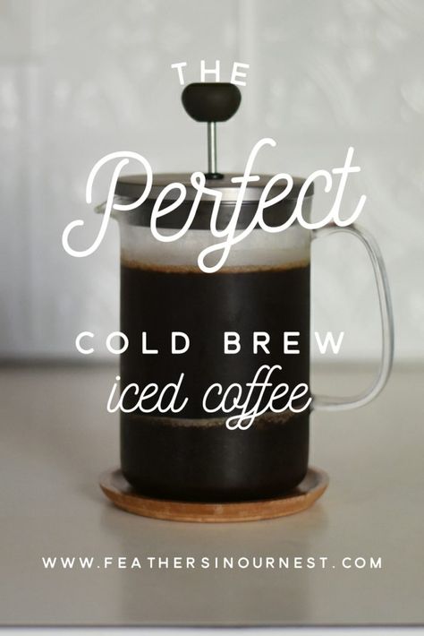 Cold Brew Coffee At Home, Home Easy Diy, Brew Iced Coffee, Cold Brew Coffee Recipe, Cold Brew Iced Coffee, Iced Coffee At Home, Coffee Facts, Coffee At Home, Diy Recipe