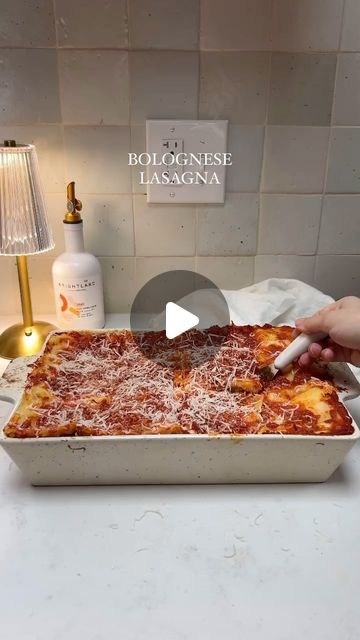 Jane Hardy on Instagram: "Definitely not your Italian Grandmother's lasagna. But so dang gooood!! I started making this lasagna recipe a little while ago for my family and it's a HUGE hit every single time!! I have such a big family so lasanga is the perfect way to serve everyone something super comforting. The secret is definitely starting off strong with a good quality evoo and also the cream cheese addition to the filling!!! PS - you've probably noticed by now that the Brightland bottle is always the first thing you see in most of my recipe videos!! I love the flavor and it's the perfect start to every recipe! #BrightlandParner" Lasagna Video, Lasagna Recipe Videos, Recipe Videos, Lasagna Recipe, Big Family, The Cream, Lasagna, My Family, Food Videos