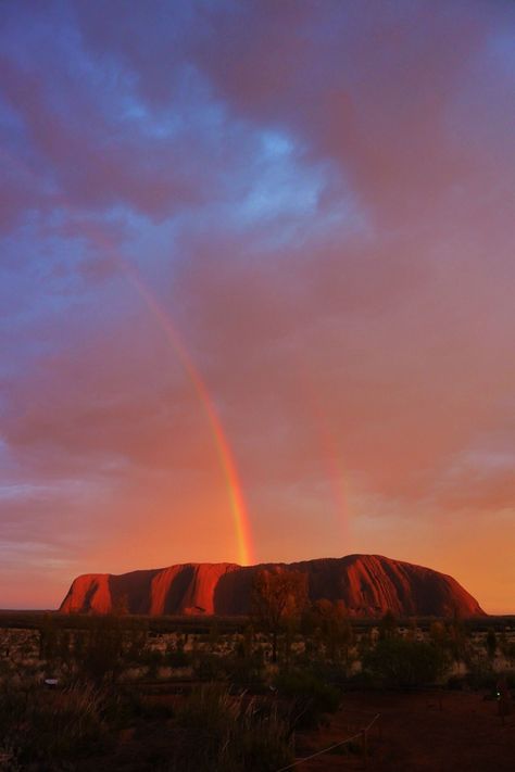 Uluru Ayers Rock treated us to a pretty spectacular full double rainbow at dawn As rare as it was beautiful Ayers Rock Australia, Healing Images, Ayers Rock, Beautiful Landscape Photography, Double Rainbow, Beautiful Rocks, Sunset Art, Dream Holiday, As It Was