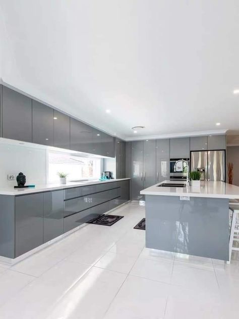 Latest Kitchen Designs Modern, Modern Grey Kitchen, Almirah Designs, Interior Dapur, Latest Kitchen Designs, Kitchen Layout Plans, Kabinet Dapur, Modern Kitchen Cabinet Design, Dream Kitchens Design