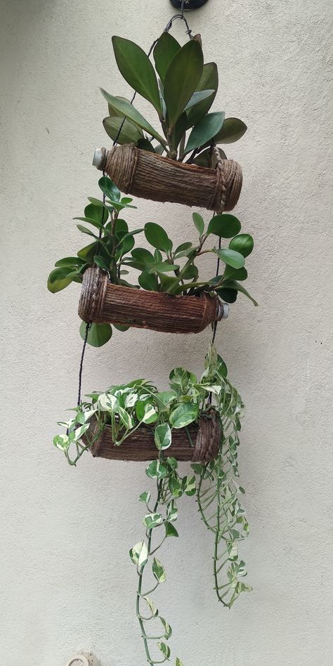 Plastic Bottle Planters Diy Hanging, Water Bottle Planter, Plastic Bottle Planter, Bottle Hanging, Plastic Bottle Crafts Diy, Upcycle Plastic, Recycling Plant, Plants In Bottles, Makeover Bedroom